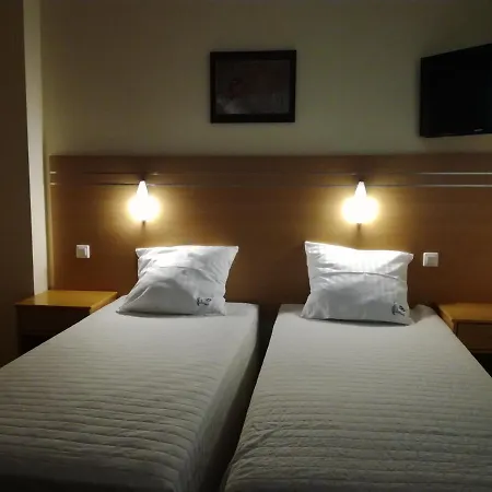 Lesny Dwor 3* Мельно
